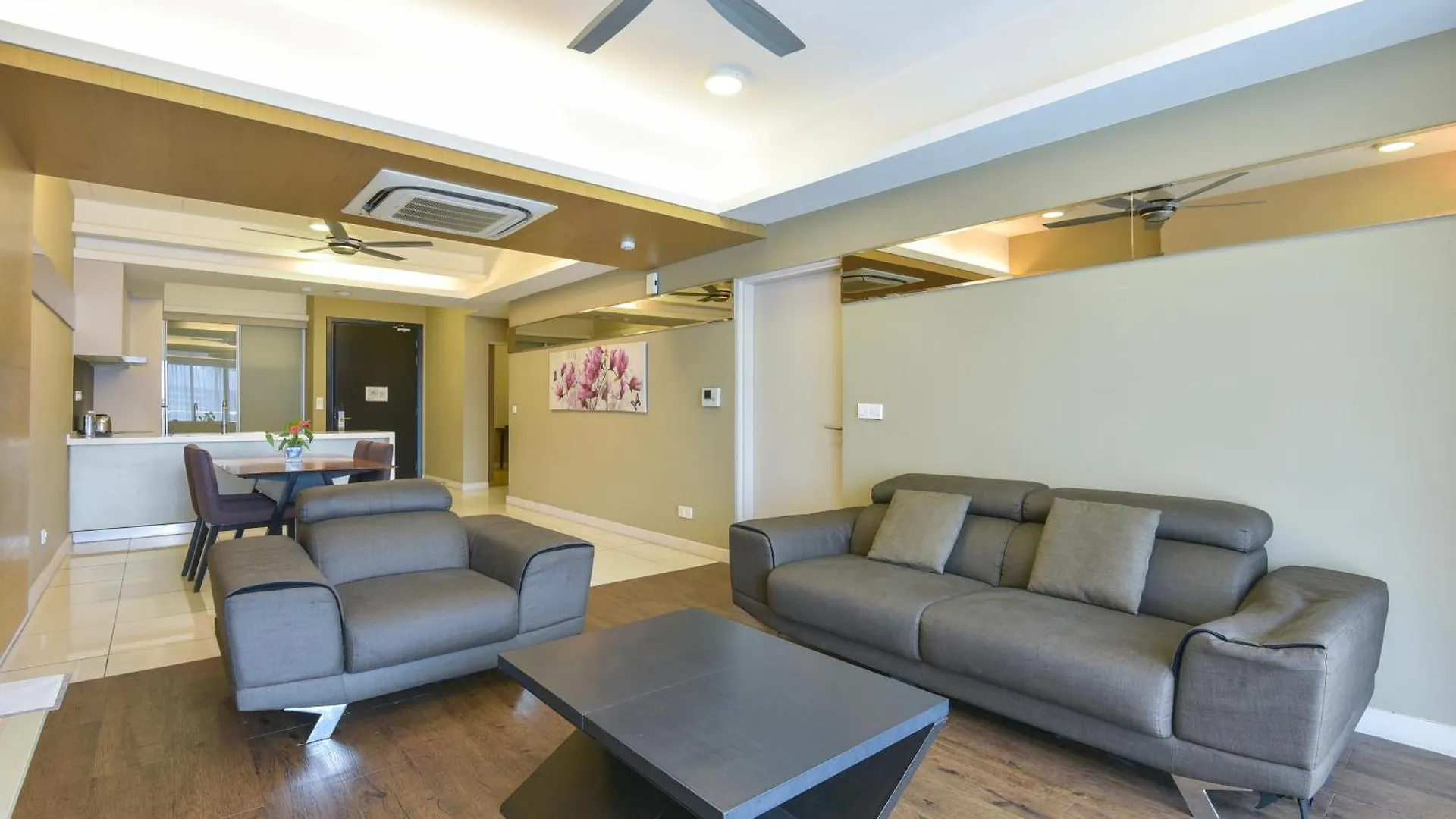 Διαμέρισμα Sunday Hotel Near Petronas Twin Tower Formerly Suasana Suites Κουάλα Λουμπούρ Μαλαισία
