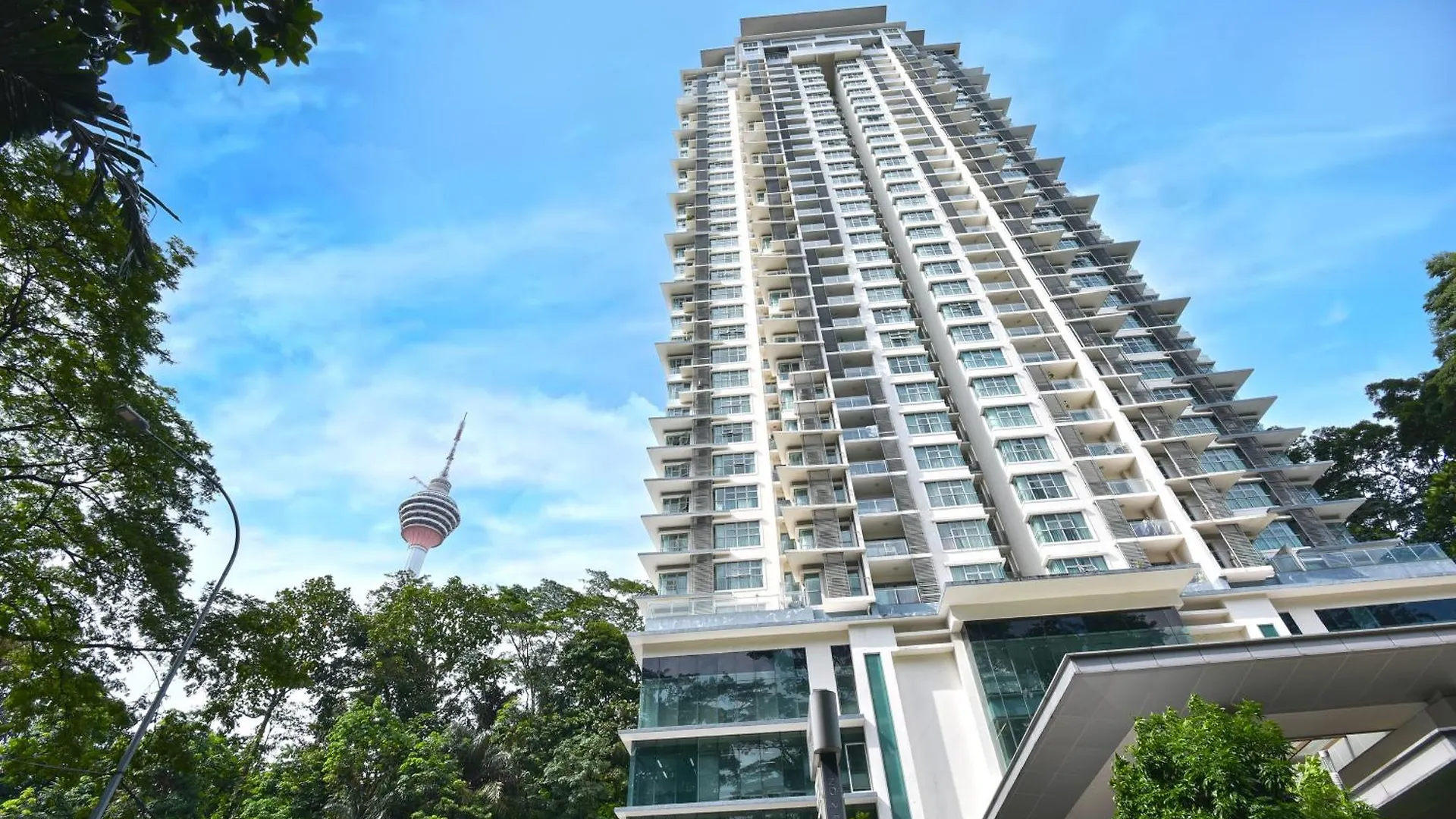 Sunday Hotel Near Petronas Twin Tower Formerly Suasana Suites Kuala Lumpur Appartement